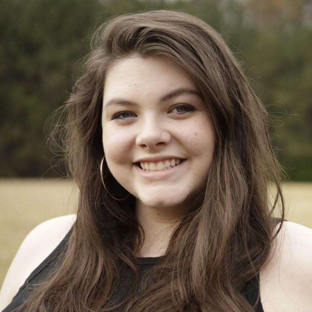 Meet your Posher, Elizabeth